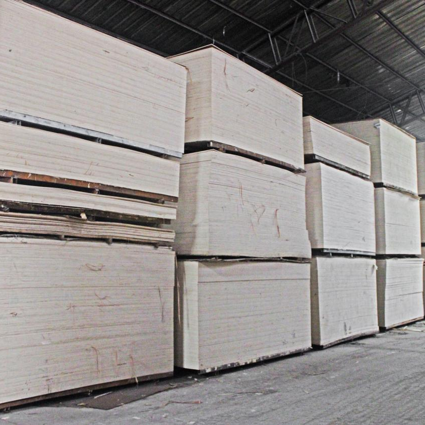 There are different grades of plywood. The commercial plywood is the standard plywood that you can access in any hardware store when you ask for plywood. The commercial plywood is usually a grade of plywood that is quite ch (3)